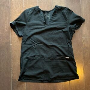 Small Figs Casma scrub top